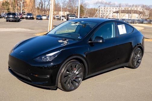 2023 Tesla Model Y Performance