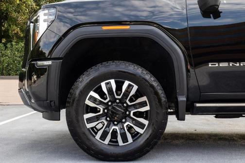 2024 GMC Sierra 2500 Denali Ultimate