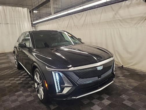 2023 Cadillac LYRIQ Luxury