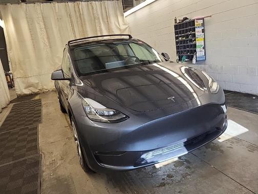2020 Tesla Model Y Long Range