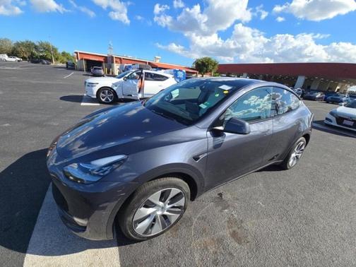 2022 Tesla Model Y Long Range