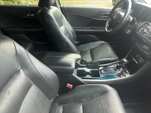 2017 Honda Accord Sport SE