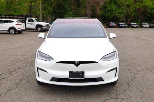 Pearl White Multi 2023 Tesla Model X Standard Range
