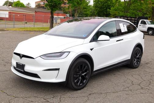 Pearl White Multi 2023 Tesla Model X Standard Range