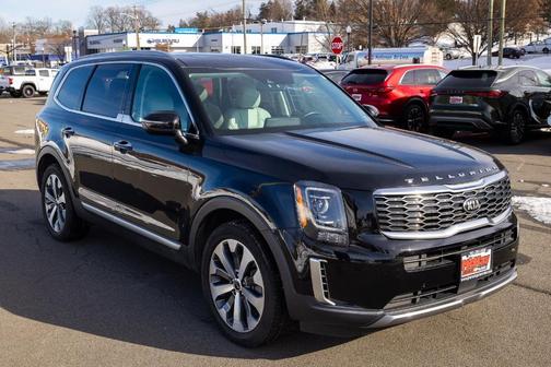 2020 Kia Telluride S