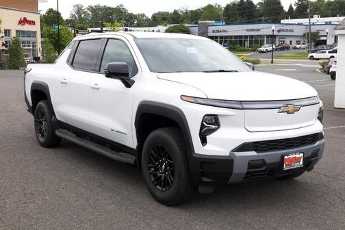 2025 Chevrolet Silverado EV LT