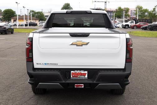 2025 Chevrolet Silverado EV LT