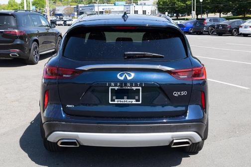 2022 INFINITI QX50 Luxe