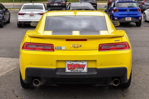 2015 Chevrolet Camaro 2LT