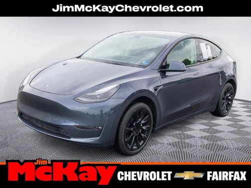 Midnight Silver Metallic 2023 Tesla Model Y Long Range