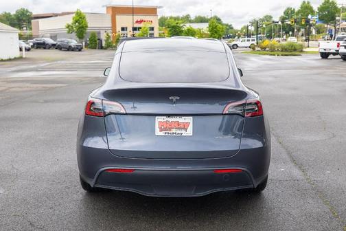 Midnight Silver Metallic 2023 Tesla Model Y Long Range