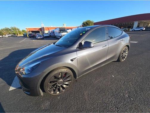 2023 Tesla Model Y Performance