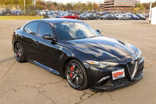 2017 Alfa Romeo Giulia Quadrifoglio