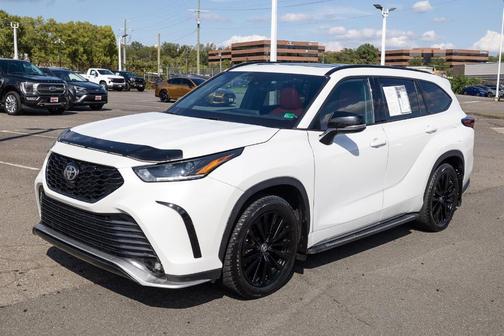 2023 Toyota Highlander XSE
