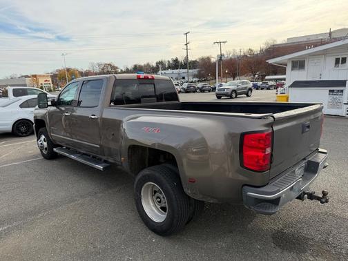 2015 Chevrolet Silverado 3500 LTZ