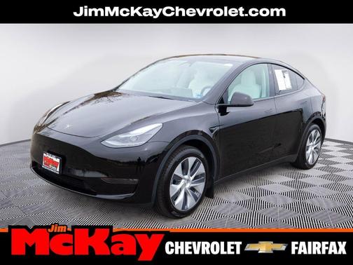 Black 2024 Tesla Model Y Long Range