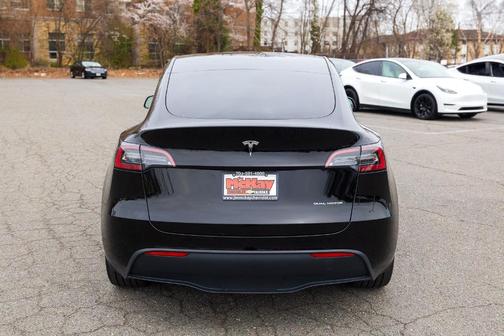 Black 2024 Tesla Model Y Long Range