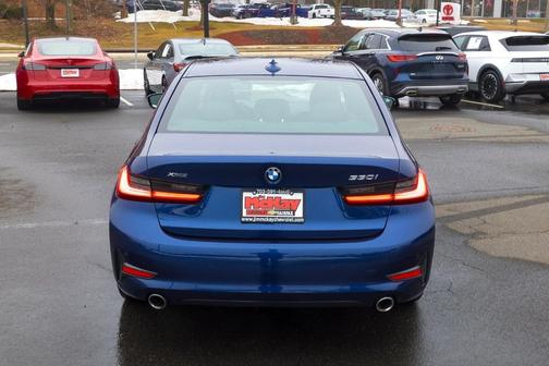 2020 BMW 330 i xDrive