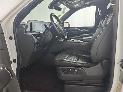 2021 Cadillac Escalade Sport Platinum