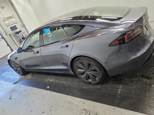 2023 Tesla Model S Standard Range