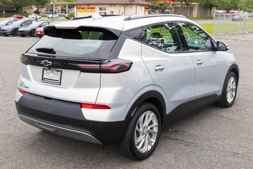 2023 Chevrolet Bolt EUV LT
