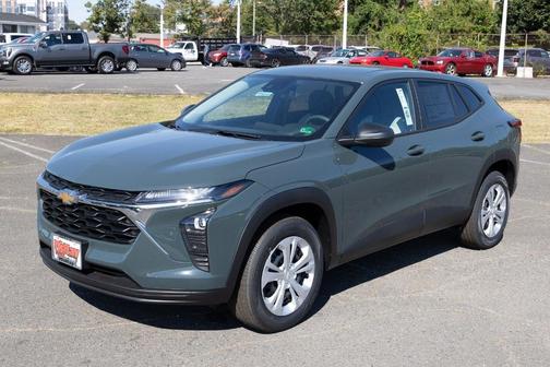 2025 Chevrolet Trax LS