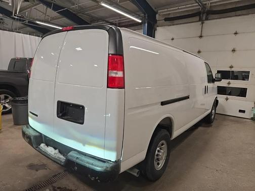 2025 Chevrolet Express 2500 Work Van
