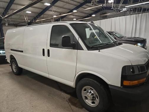 2025 Chevrolet Express 2500 Work Van