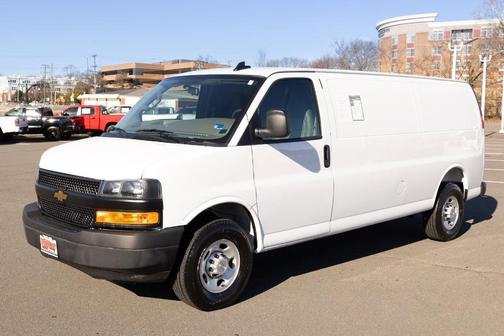2025 Chevrolet Express 2500 Work Van