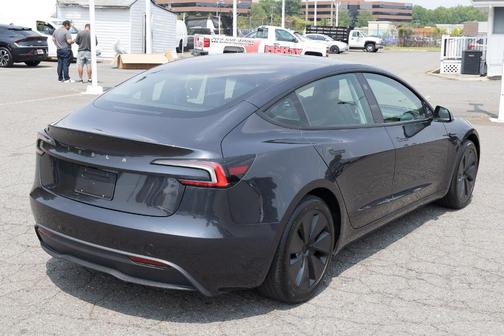 2024 Tesla Model 3 Base