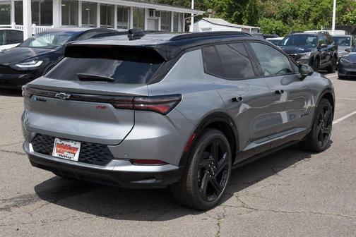 2025 Chevrolet Equinox EV RS