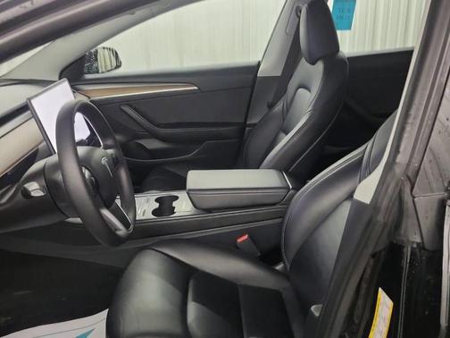 Black 2023 Tesla Model 3 Performance
