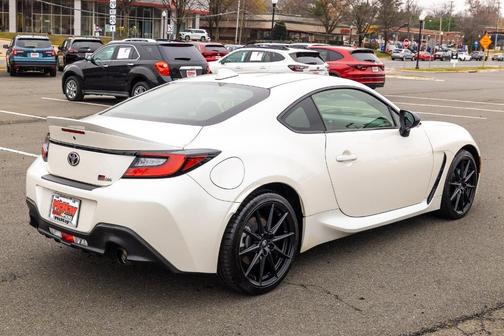 2022 Toyota GR86 Premium