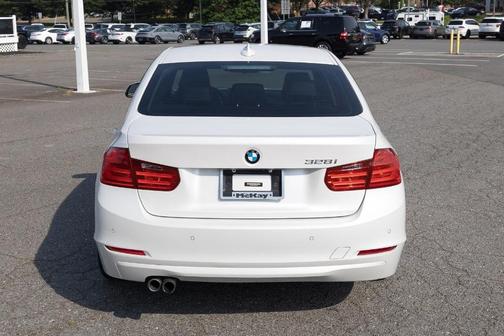 2014 BMW 328 i
