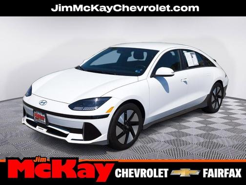 White 2024 Hyundai IONIQ 6 SE