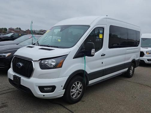 2024 Ford Transit-350 XLT
