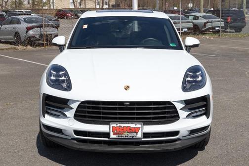 2021 Porsche Macan Base