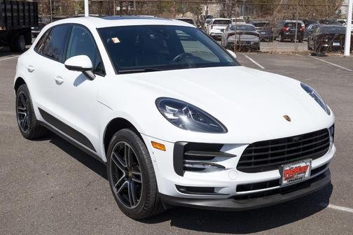 2021 Porsche Macan Base