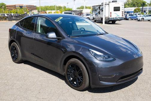 Stealth Gray 2024 Tesla Model Y Long Range
