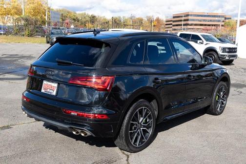 2023 Audi SQ5 3.0T Premium Plus