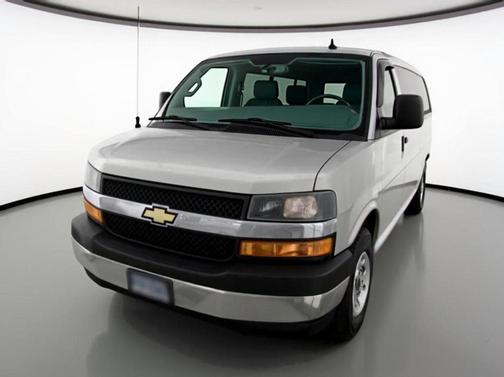 2019 Chevrolet Express 3500 LT