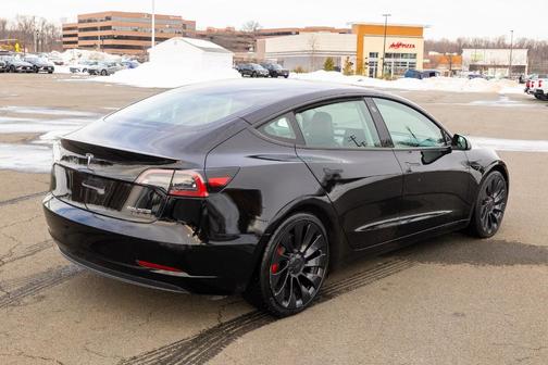 2023 Tesla Model 3 Performance