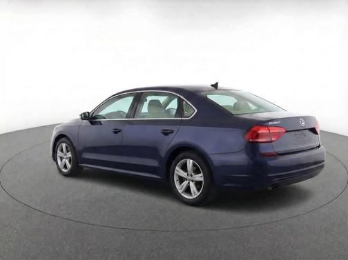 2014 Volkswagen Passat 1.8T SE