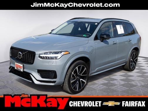 2023 Volvo XC90 Recharge Plug-In Hybrid T8 Plus Dark Theme 7 Passenger