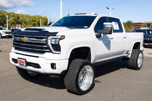 2024 Chevrolet Silverado 2500 LTZ