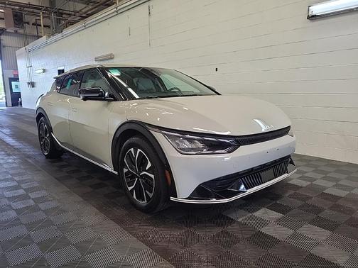 2023 Kia EV6 Wind