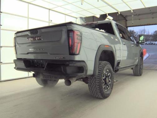 2025 GMC Sierra 2500 AT4X
