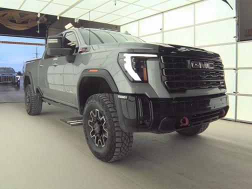 2025 GMC Sierra 2500 AT4X