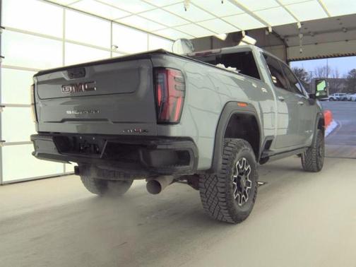 2025 GMC Sierra 2500 AT4X