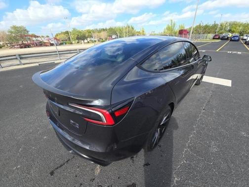 2024 Tesla Model 3 Performance